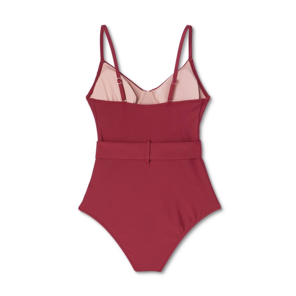 New With Tags Women's Underwire Belted One-Piece Swimsuit Shade & Shore Red